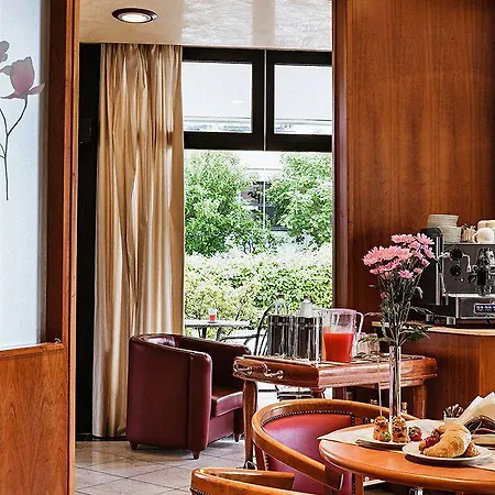 Leonardo Hotel 3*