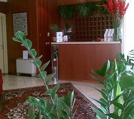 Hotel Leonardo 3*